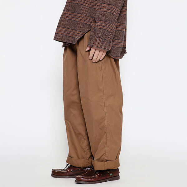 CORONA “2T DESERT SLACKS”＜COMBED YARN GABARDINE＞ | MASUYA