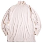 5a_a5_special_in_ordinary_model02_hun_pile_highneck_longsleeve_raw